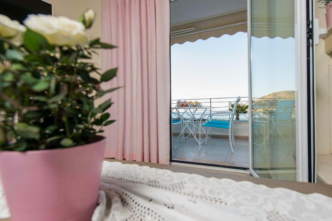 Boutique Apartment โวโลส ภายนอก รูปภาพ